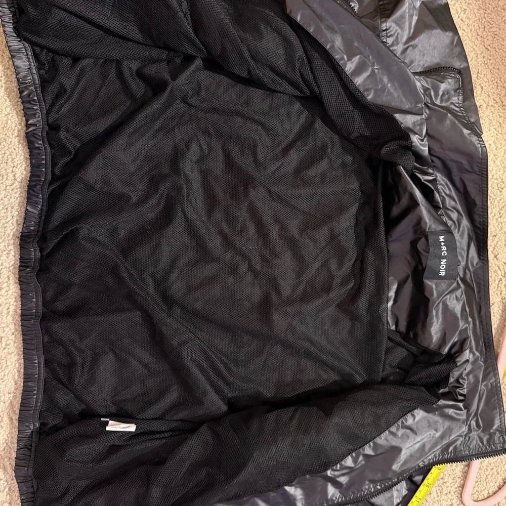 M+RC Noir Black Nylon Windbreaker Jacket Logo Track Jacket Men’s Large
